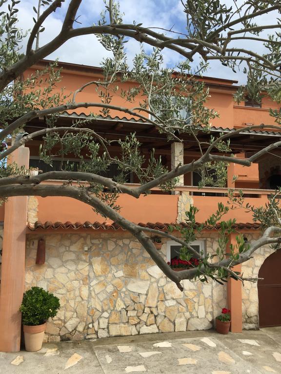 Guesthouse Tariba Supetarska Draga Exterior foto